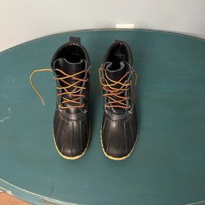 LL BEAN - Women's ALL WEATHER  Bean Boots (size 9)